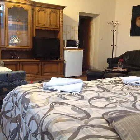 Nocleg ze śniadaniem Pokoje Gościnne U Kuby *
