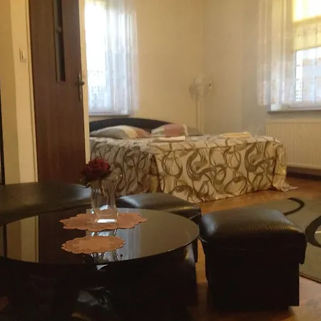 Pokoje Gościnne U Kuby *