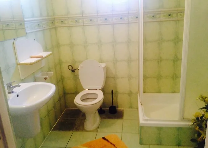 Pokoje Goscinne U Kuby * Еленя-Гура