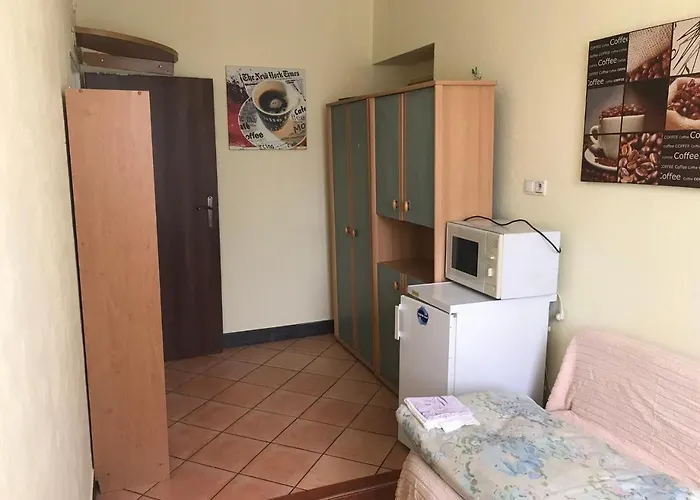 Pokoje Goscinne U Kuby Еленя-Гура